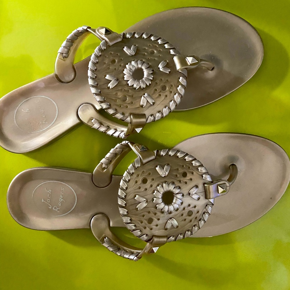Jack Rogers jelly flip flops ❤️